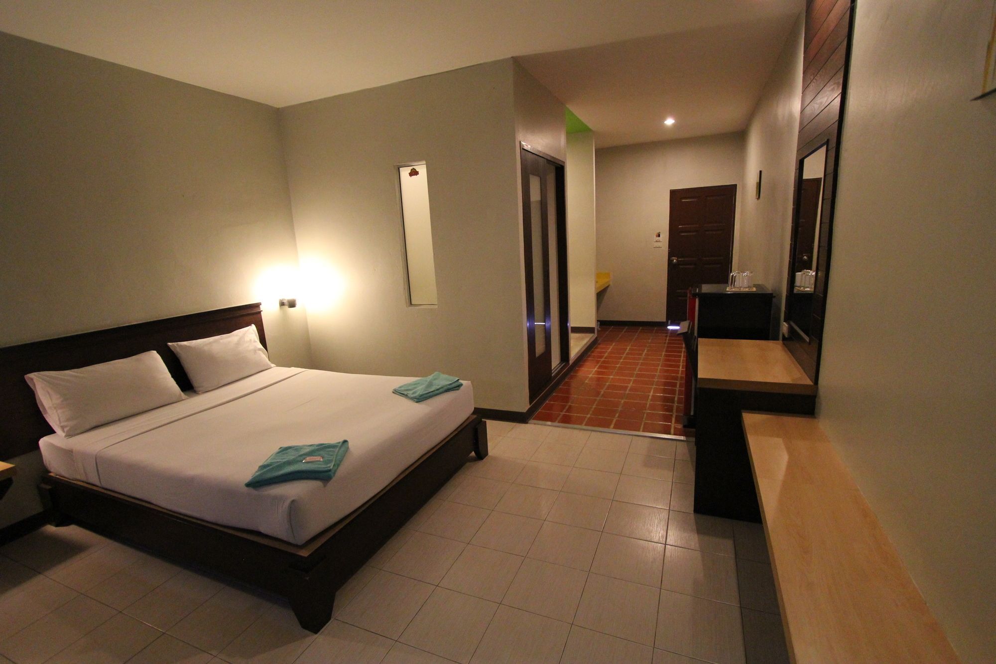 Paradise Resort Ban Nong Pla Lai Exterior photo